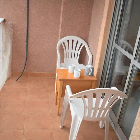 Torri - 3 Mins Walk To Appartement