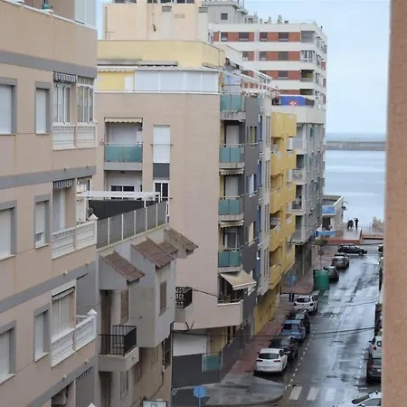 Apartment Torri - 3 Mins Walk To Beach
